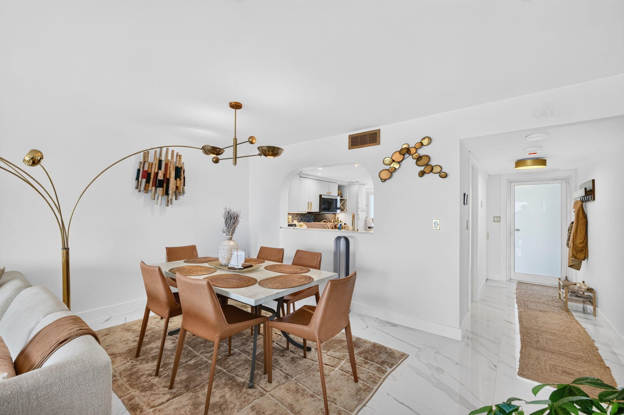 EVERGLADES HOUSE CONDO - Residential Lease