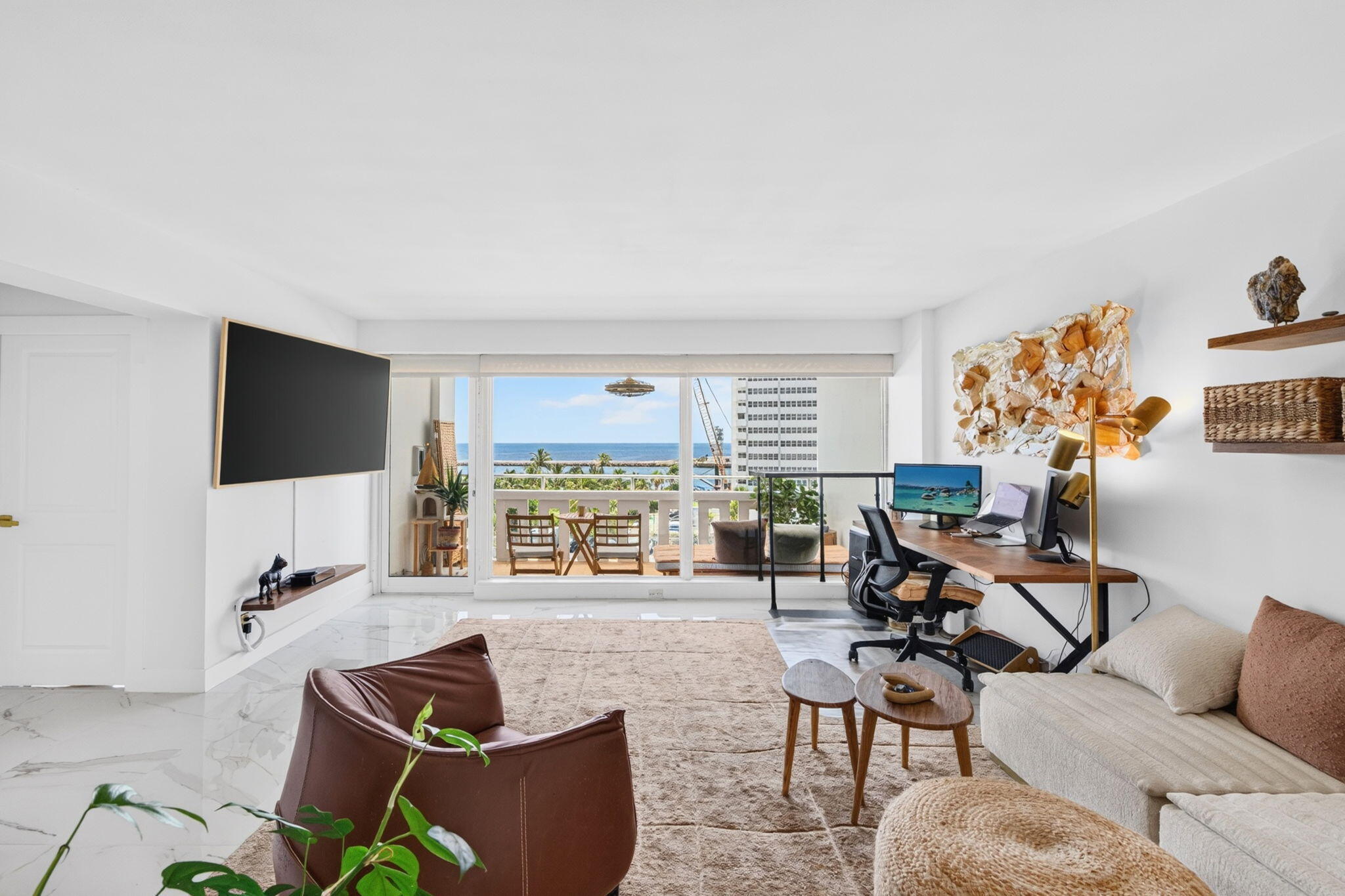 EVERGLADES HOUSE CONDO - Residential Lease