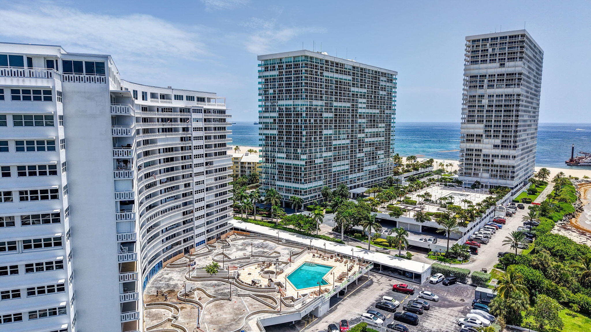 EVERGLADES HOUSE CONDO - Residential Lease