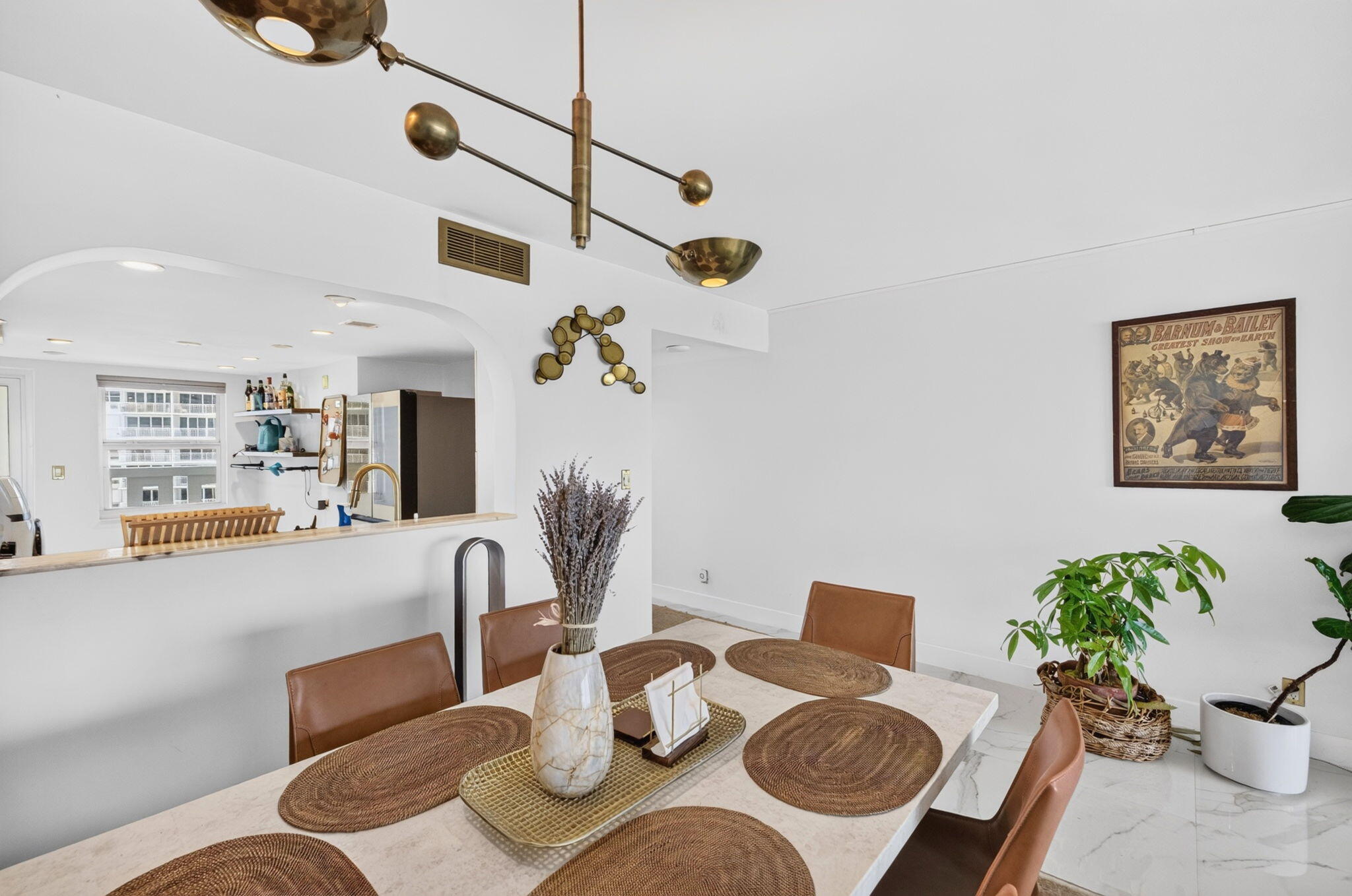 EVERGLADES HOUSE CONDO - Residential Lease