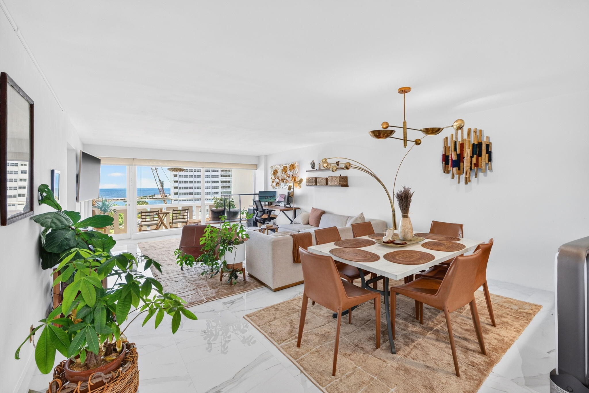 EVERGLADES HOUSE CONDO - Residential Lease