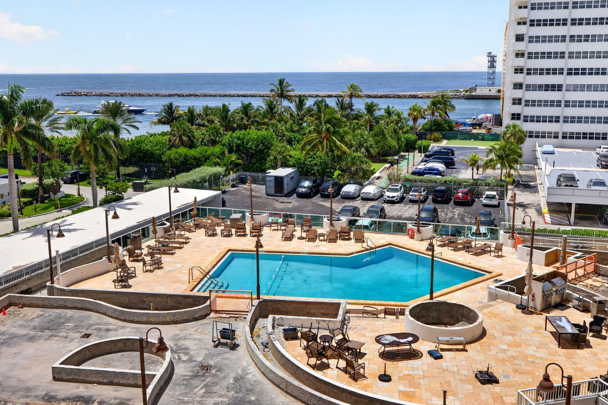 EVERGLADES HOUSE CONDO - Residential Lease