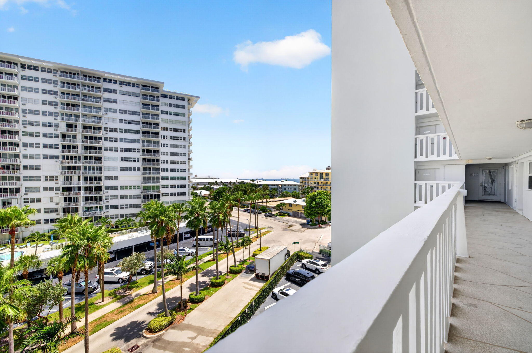 EVERGLADES HOUSE CONDO - Residential Lease