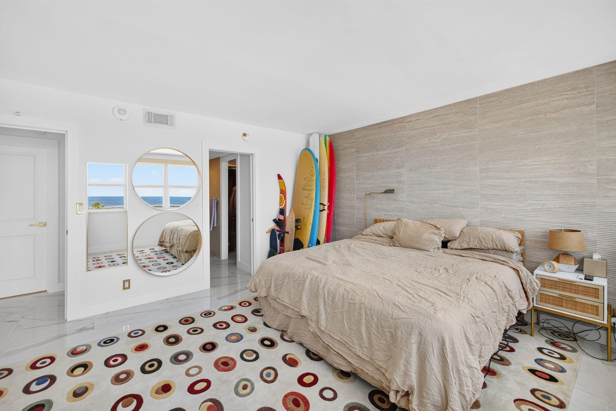 EVERGLADES HOUSE CONDO - Residential Lease