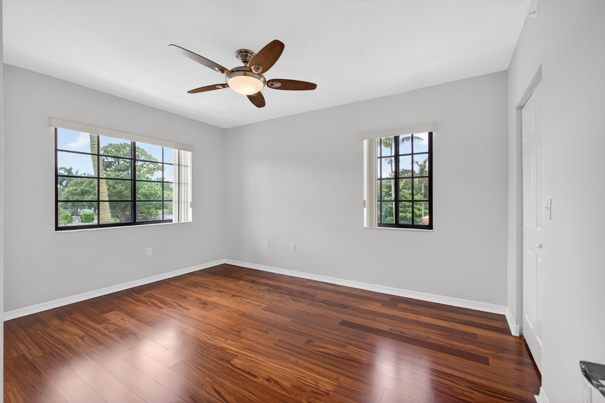 RESIDENCES AT MIDTOWN CONDO - Residential