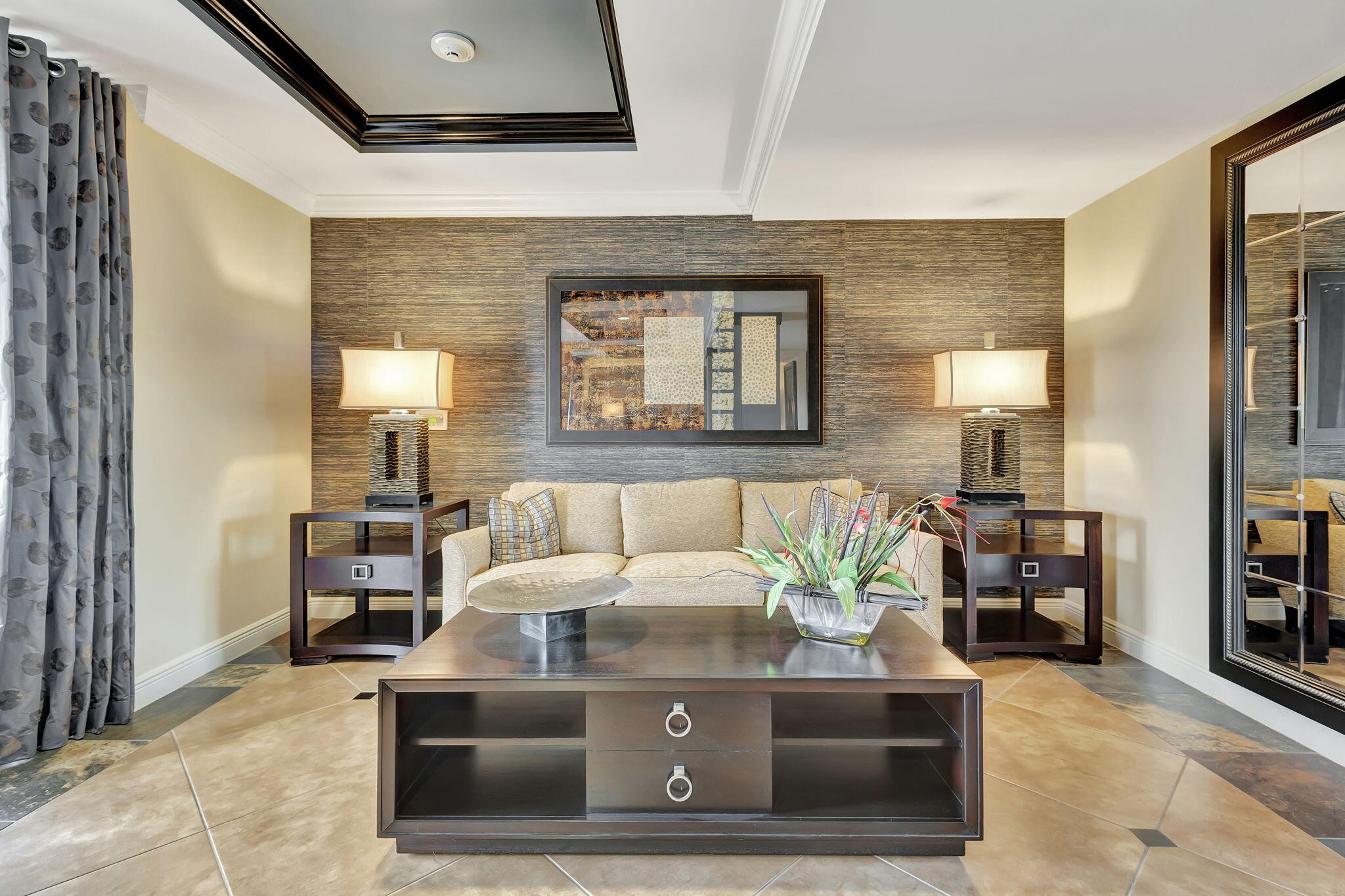 RESIDENCES AT MIDTOWN CONDO - Residential