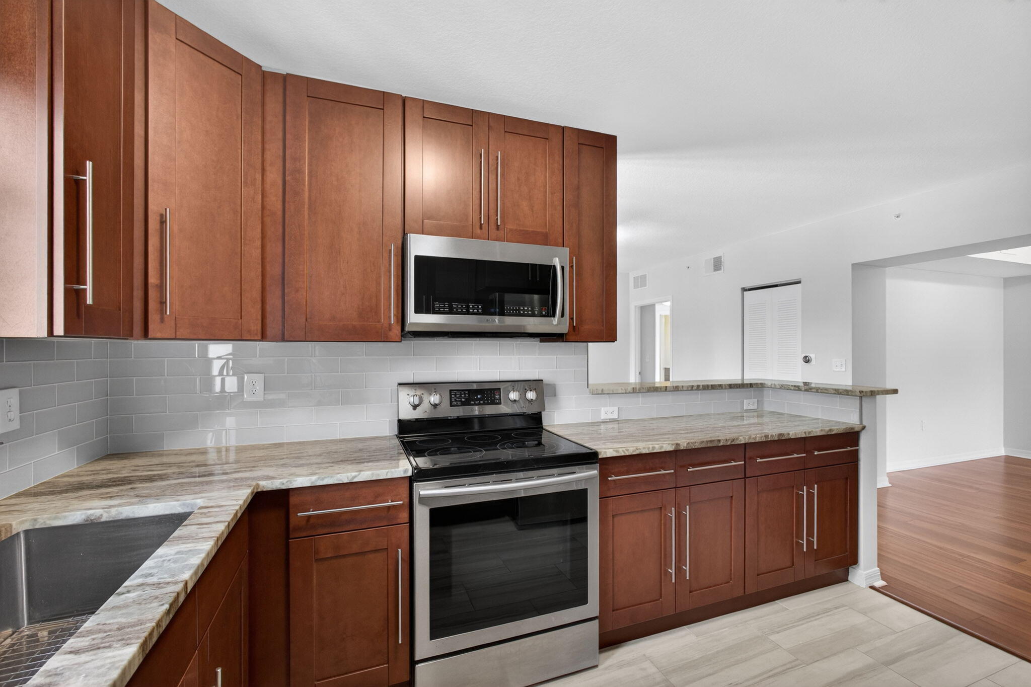 RESIDENCES AT MIDTOWN CONDO - Residential