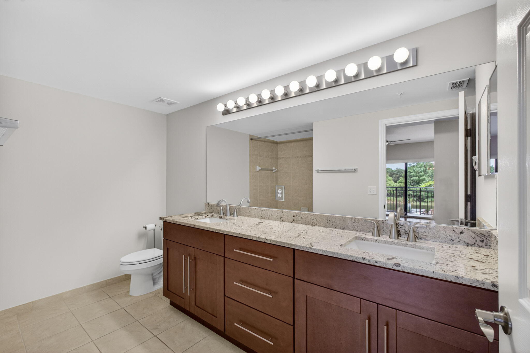 RESIDENCES AT MIDTOWN CONDO - Residential