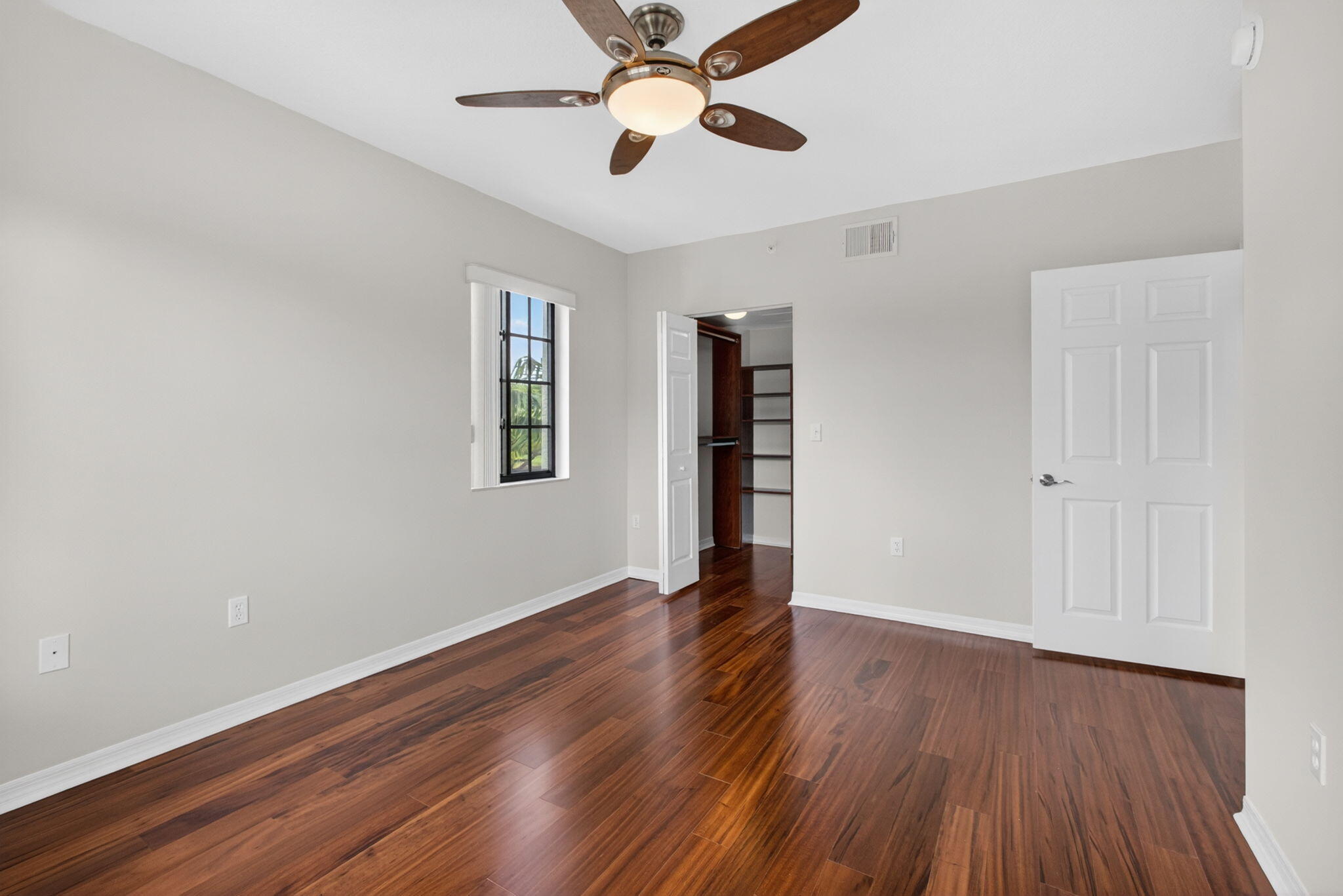 RESIDENCES AT MIDTOWN CONDO - Residential