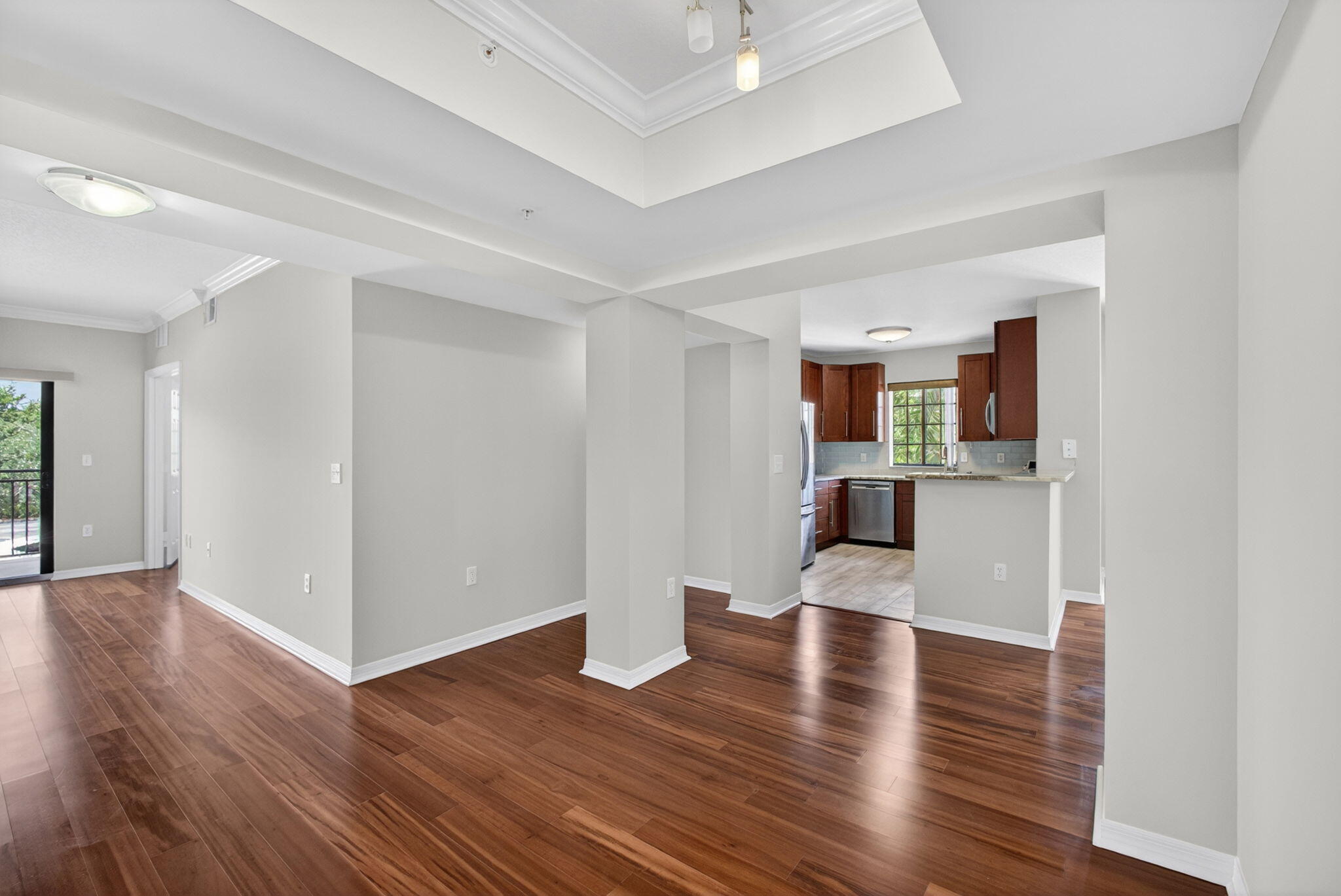 RESIDENCES AT MIDTOWN CONDO - Residential