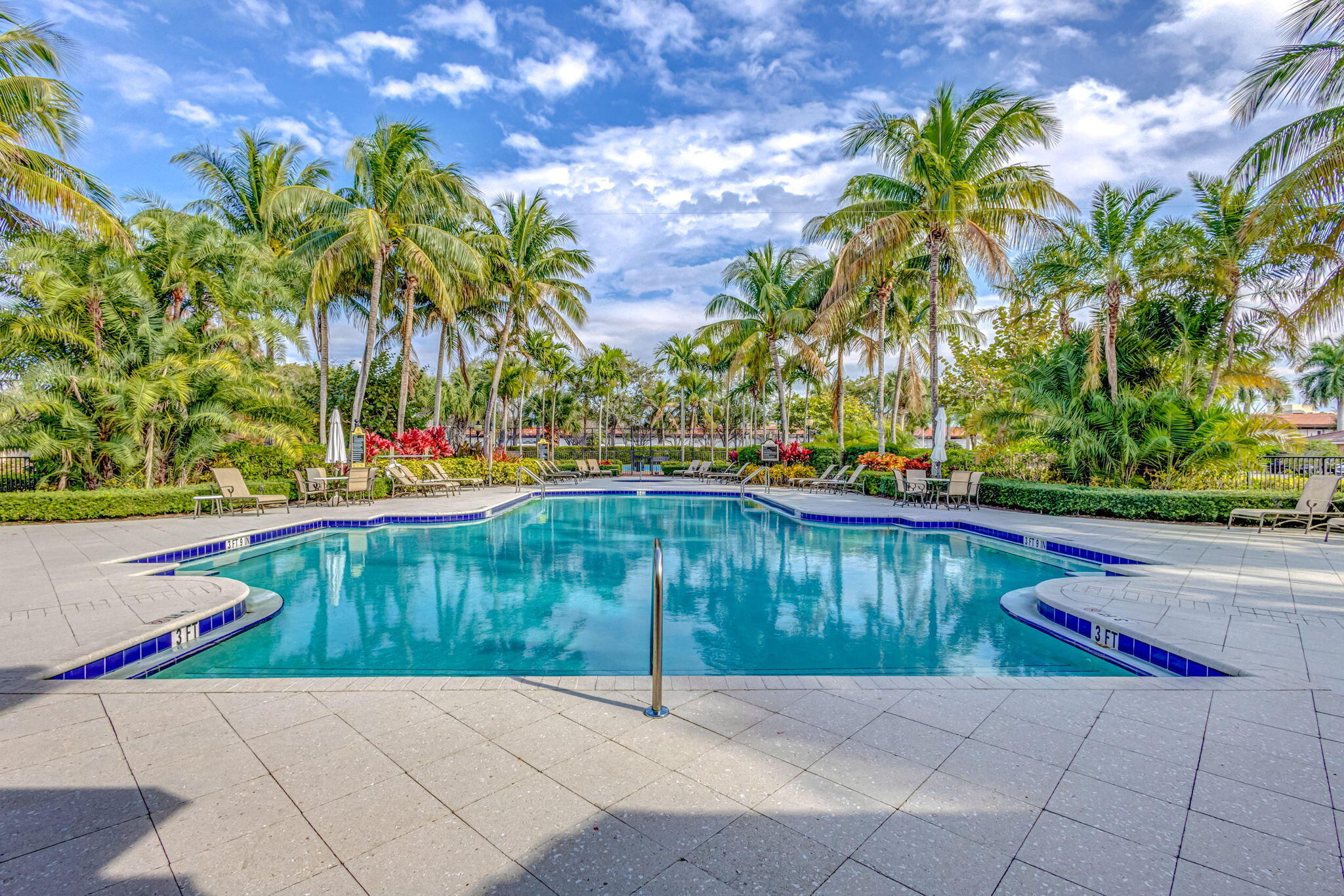 RESIDENCES AT MIDTOWN CONDO - Residential
