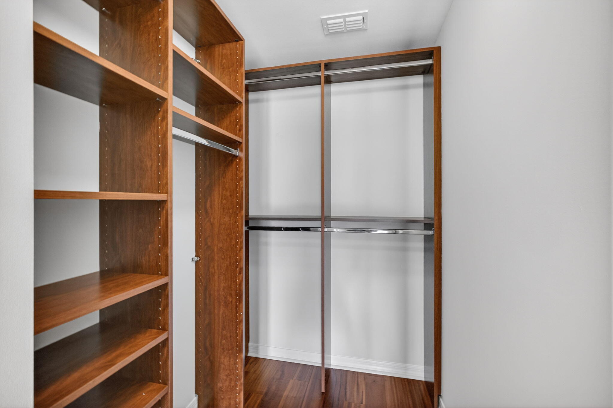 RESIDENCES AT MIDTOWN CONDO - Residential