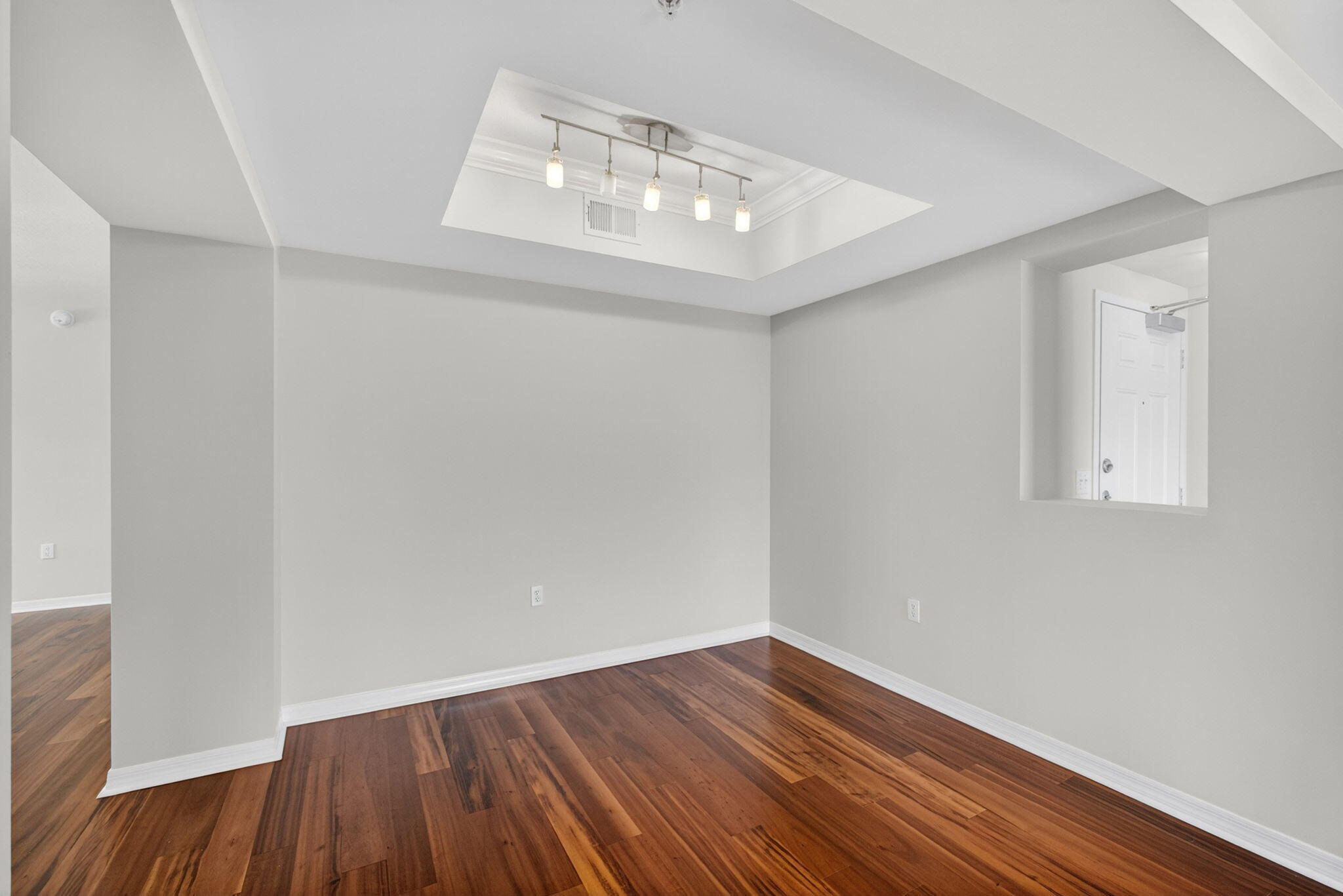 RESIDENCES AT MIDTOWN CONDO - Residential
