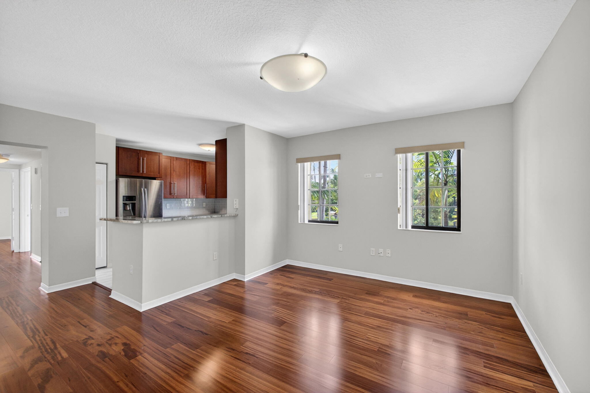 RESIDENCES AT MIDTOWN CONDO - Residential
