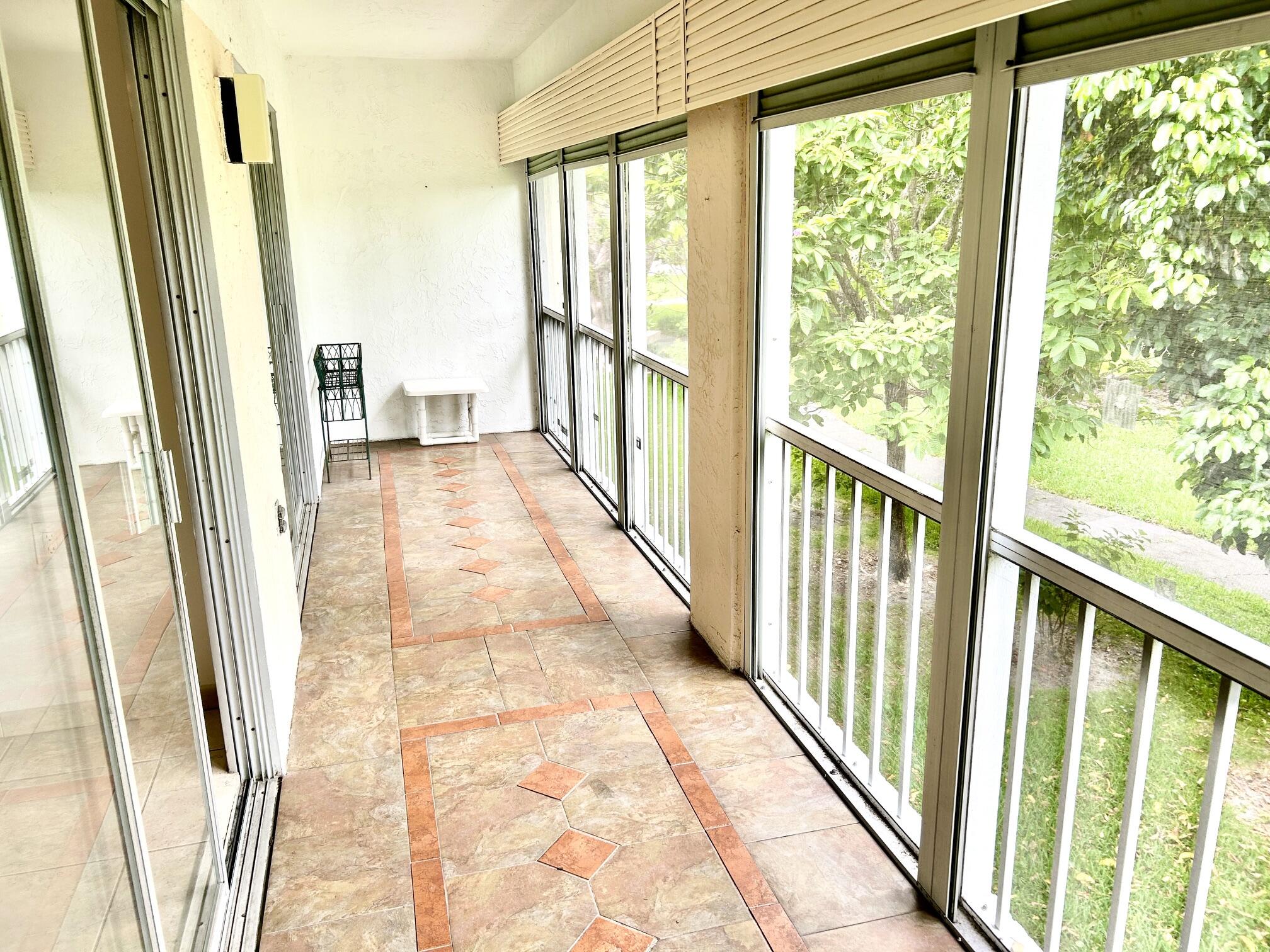 NASSAU VILLAGE WYNMOOR CONDO - Residential