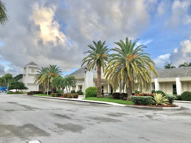 NASSAU VILLAGE WYNMOOR CONDO - Residential