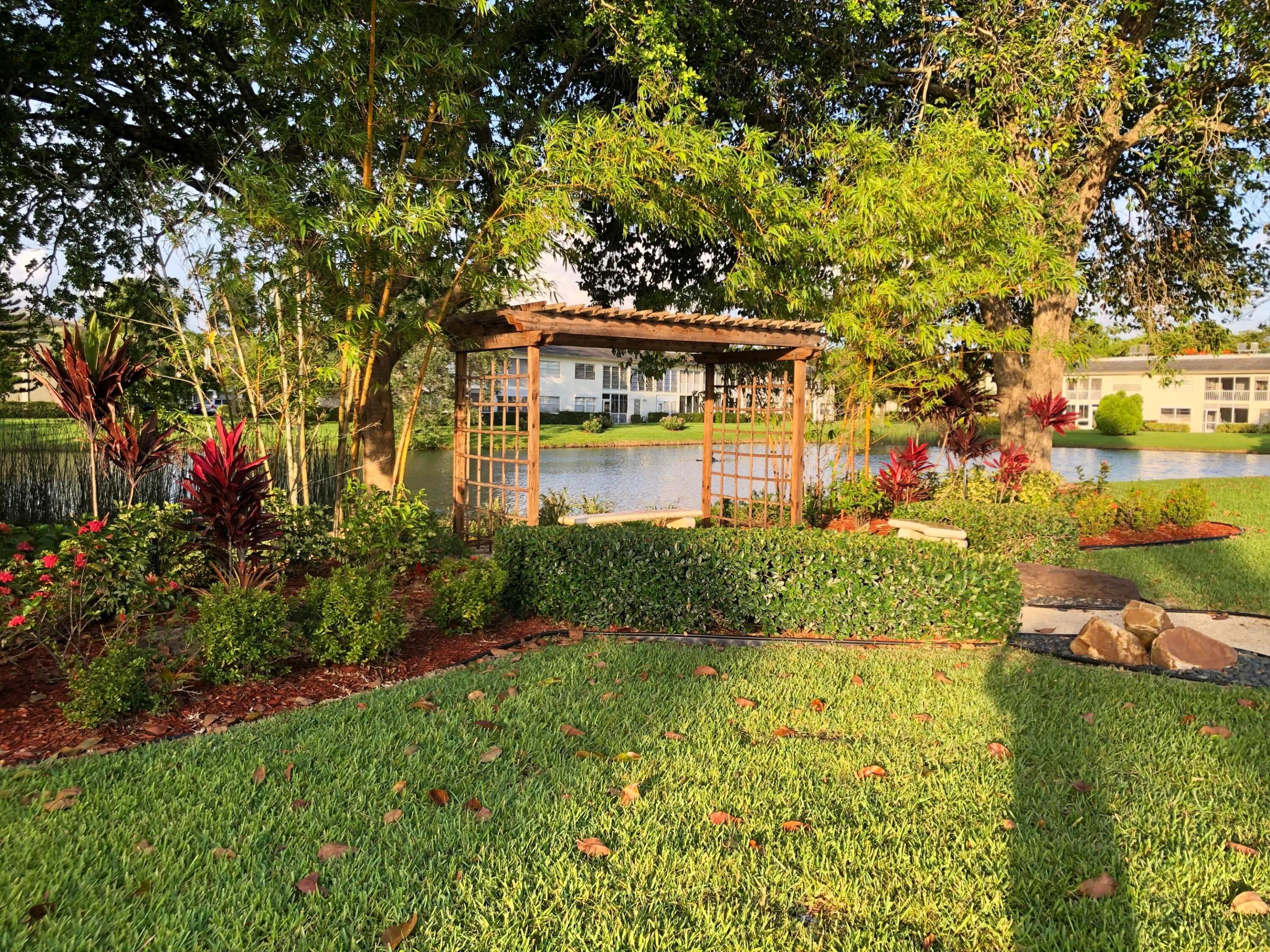 NASSAU VILLAGE WYNMOOR CONDO - Residential