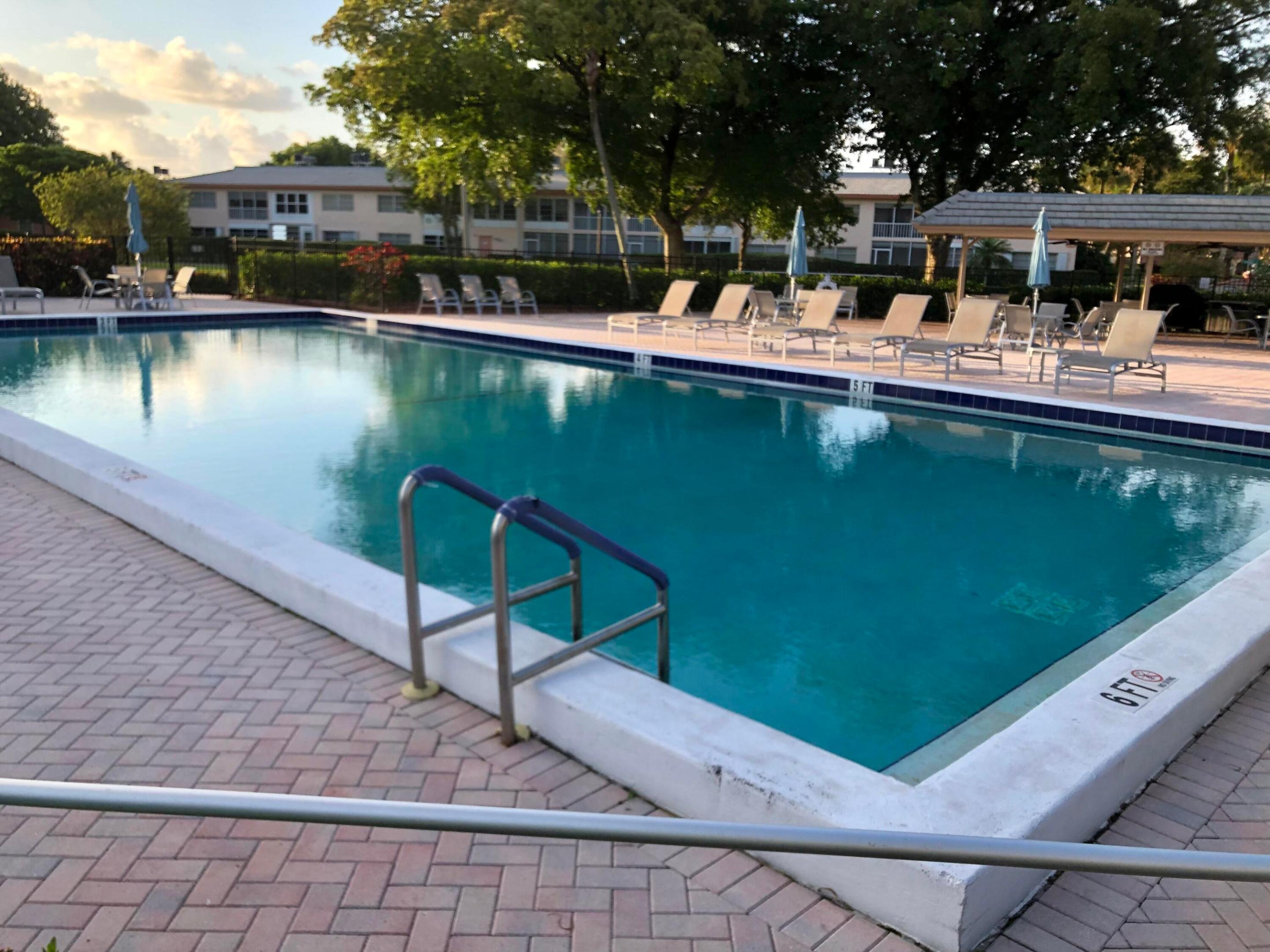 NASSAU VILLAGE WYNMOOR CONDO - Residential