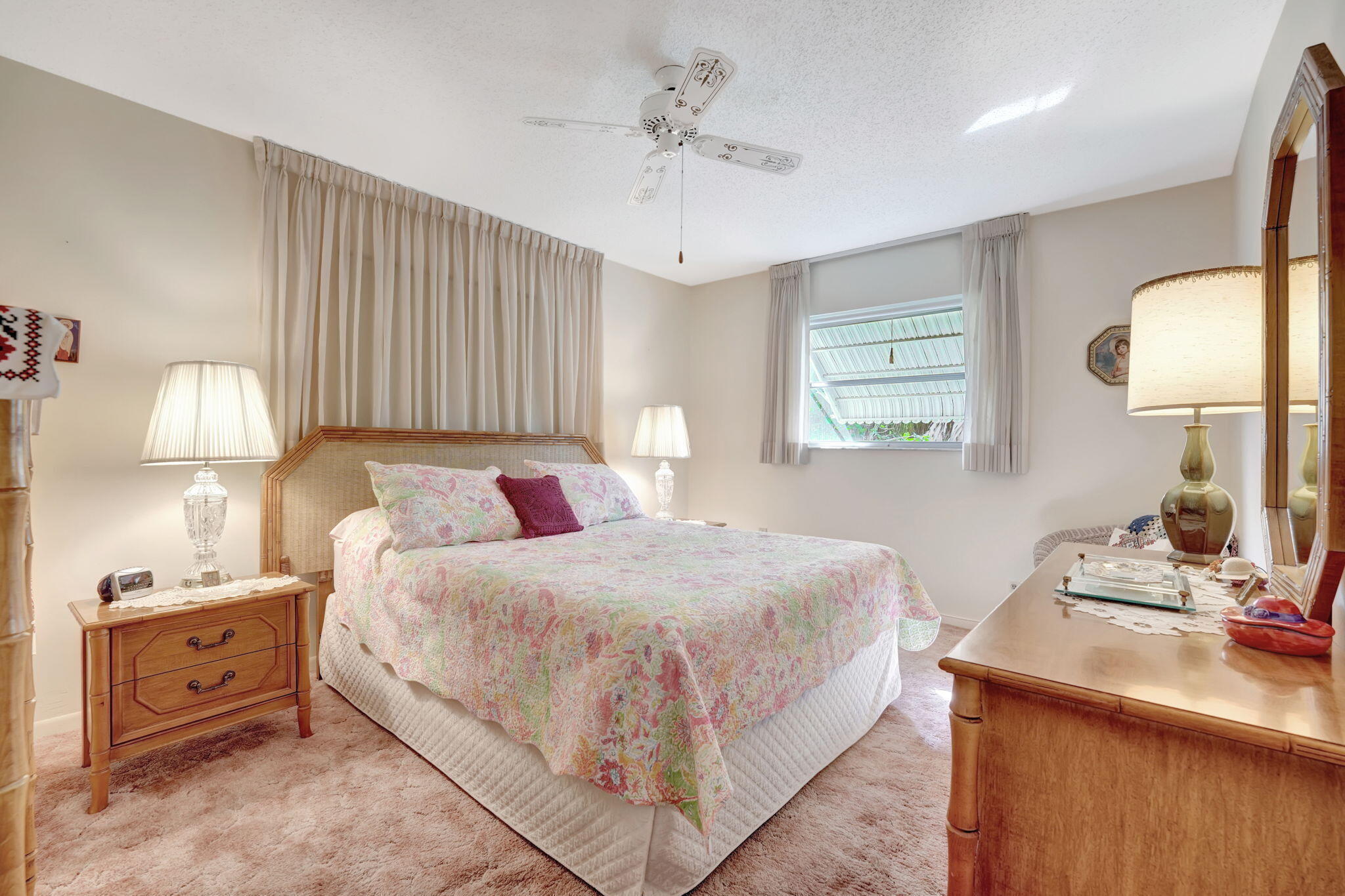 CRYSTAL LAKE 4TH SEC - Residential