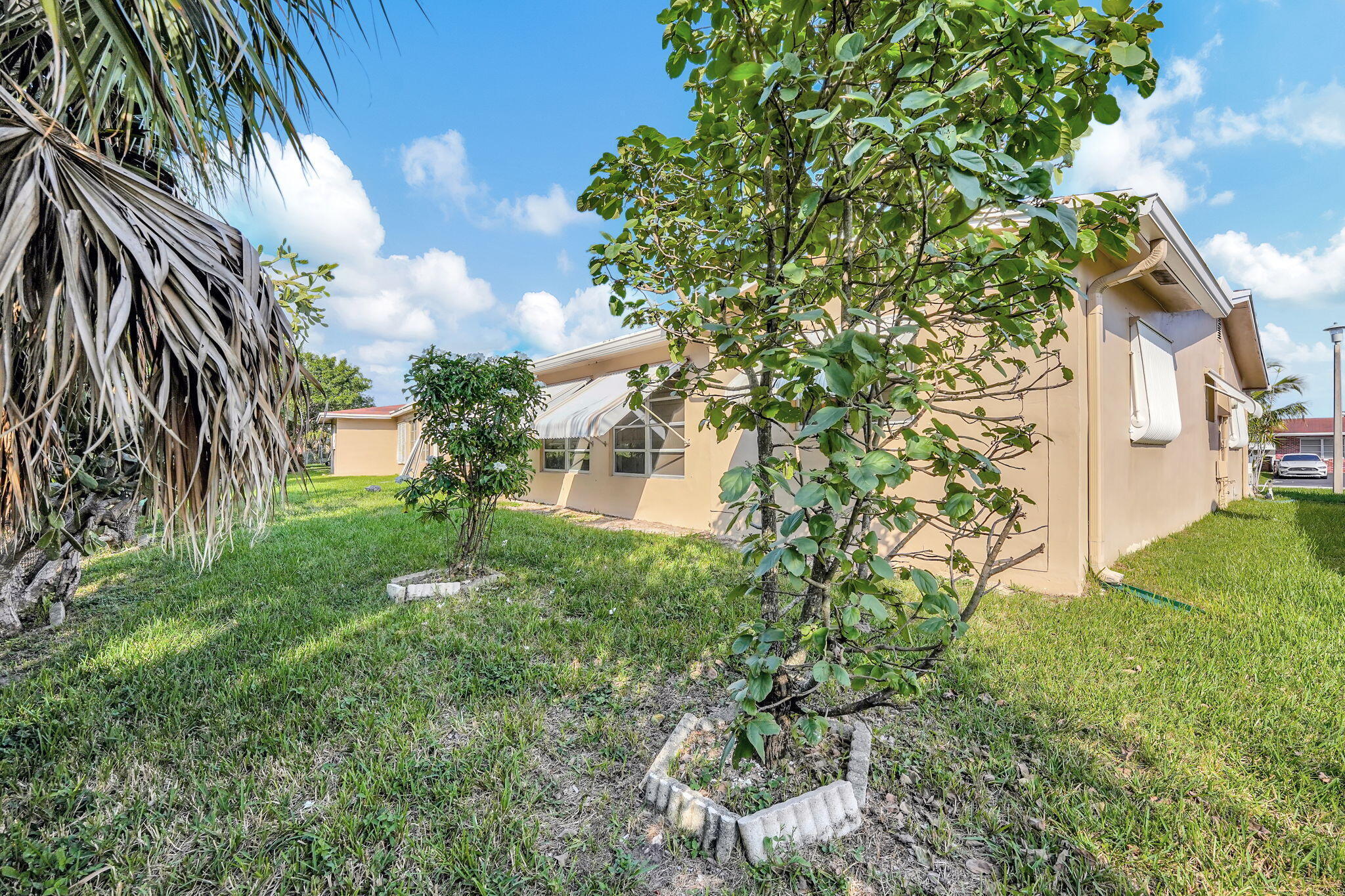 CRYSTAL LAKE 4TH SEC - Residential