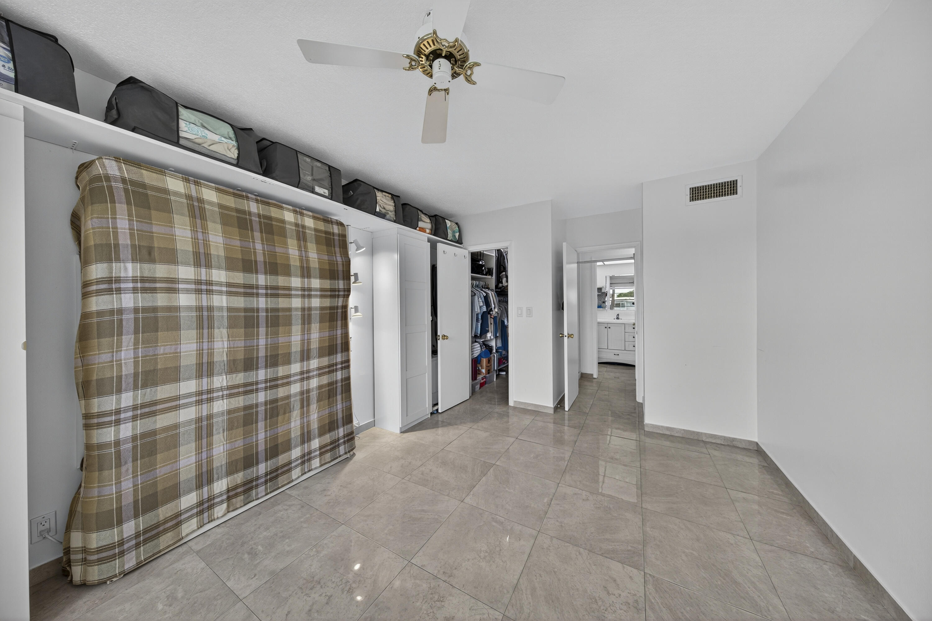 LEISUREVILLE FAIRWAY NINE CONDO - Residential