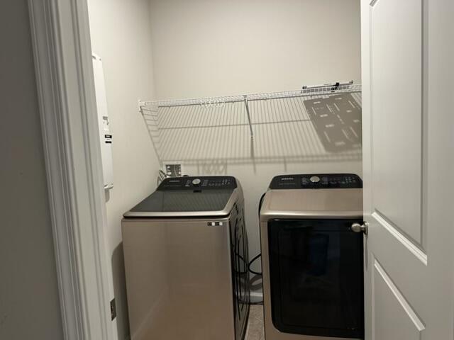 Crosstown Commons - Residential Lease