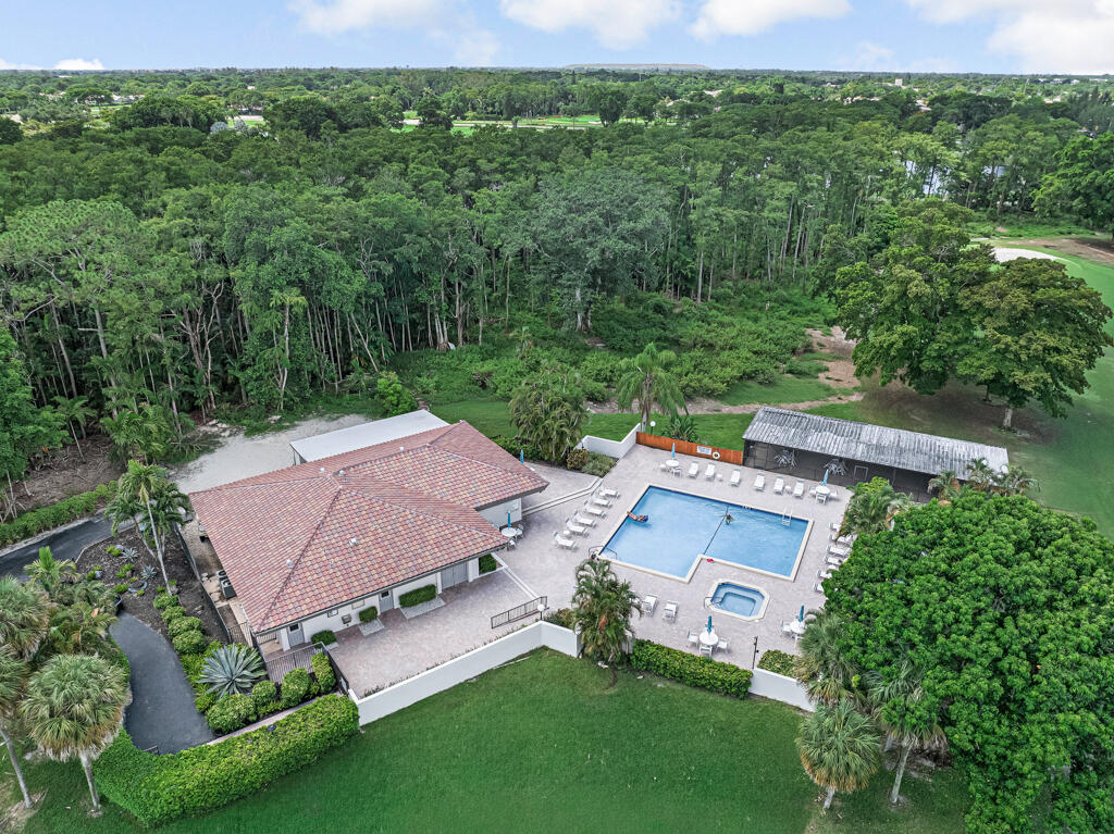 VISTAS OF BOCA LAGO CONDO - Residential