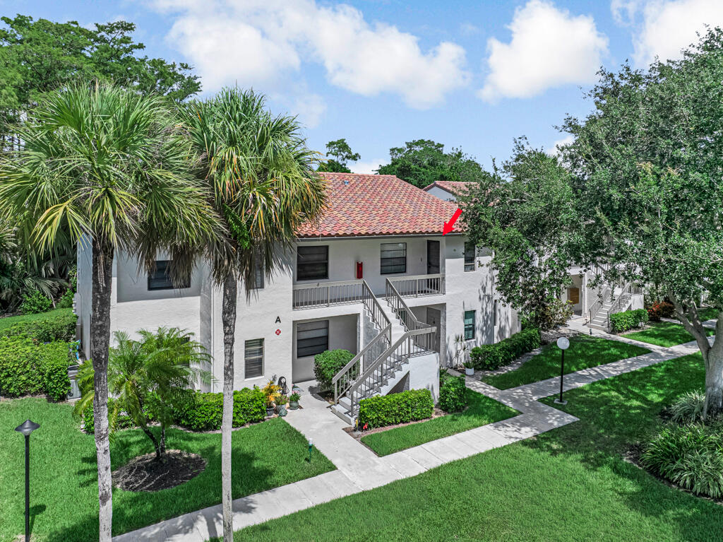 VISTAS OF BOCA LAGO CONDO - Residential