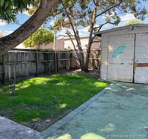 HOLLYWOOD SOUTH SIDE ADD NO 2 - Residential Lease