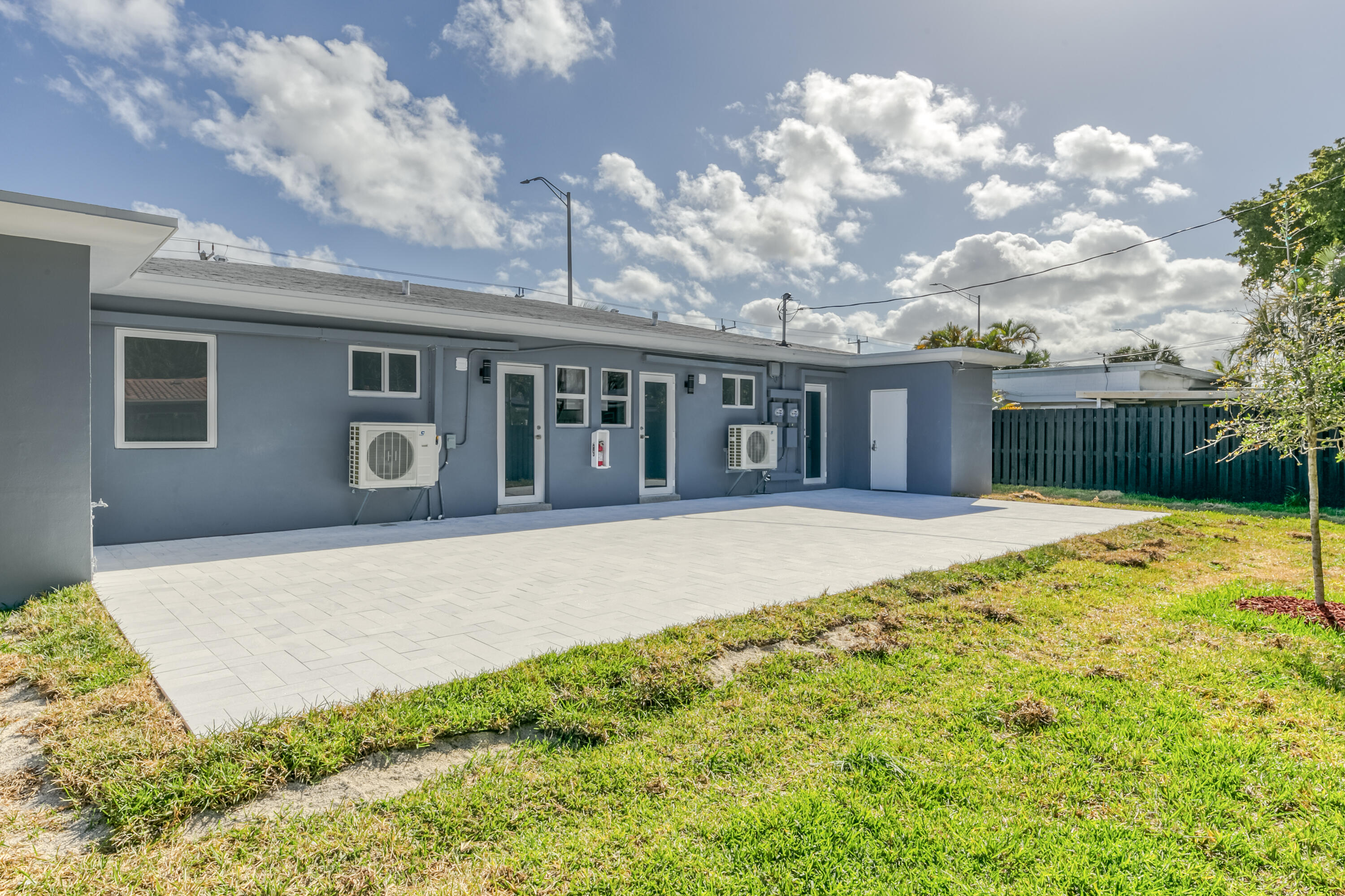 CORAL GARDENS - Residential Income