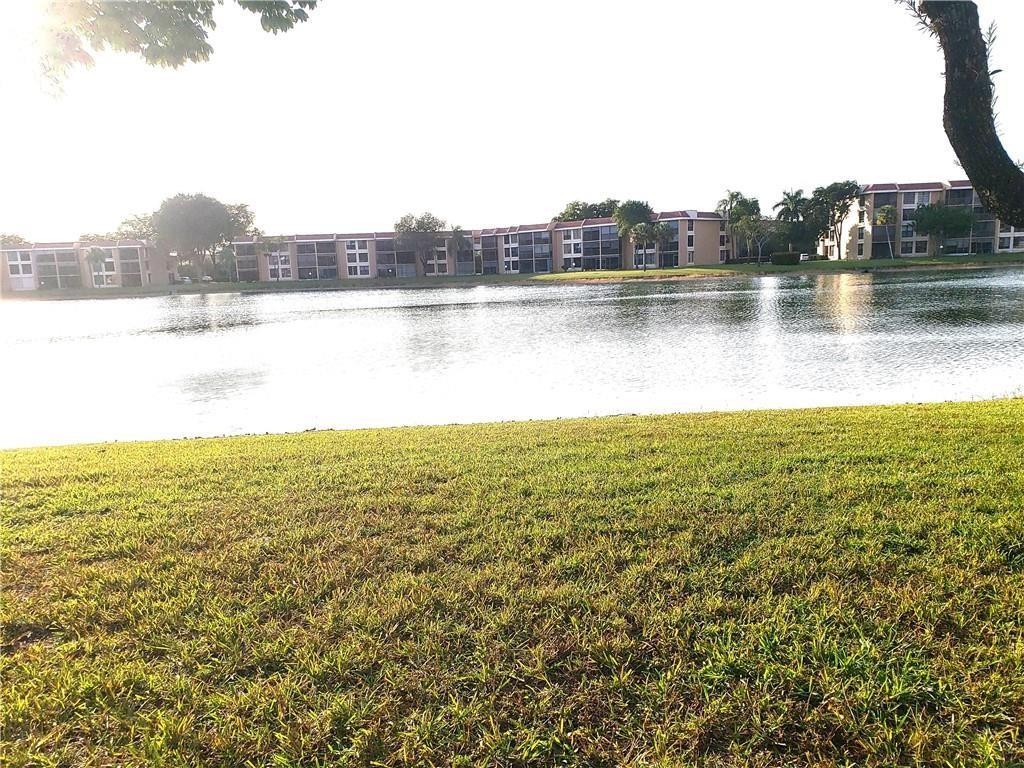 Coral Lake - Residential Lease