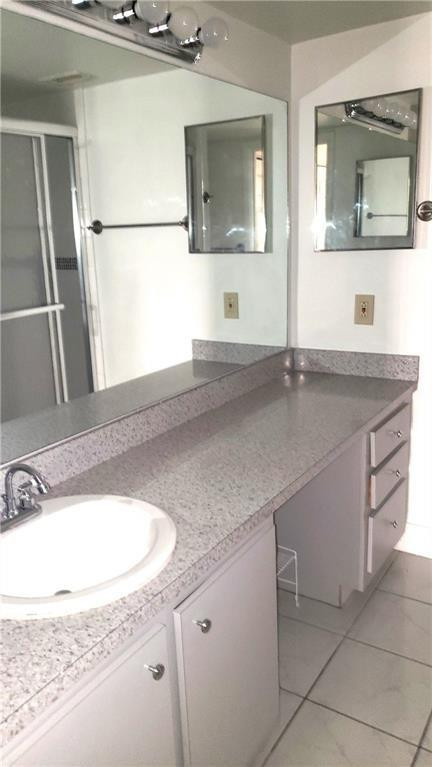 Coral Lake - Residential Lease