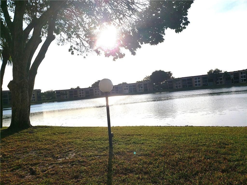 Coral Lake - Residential Lease