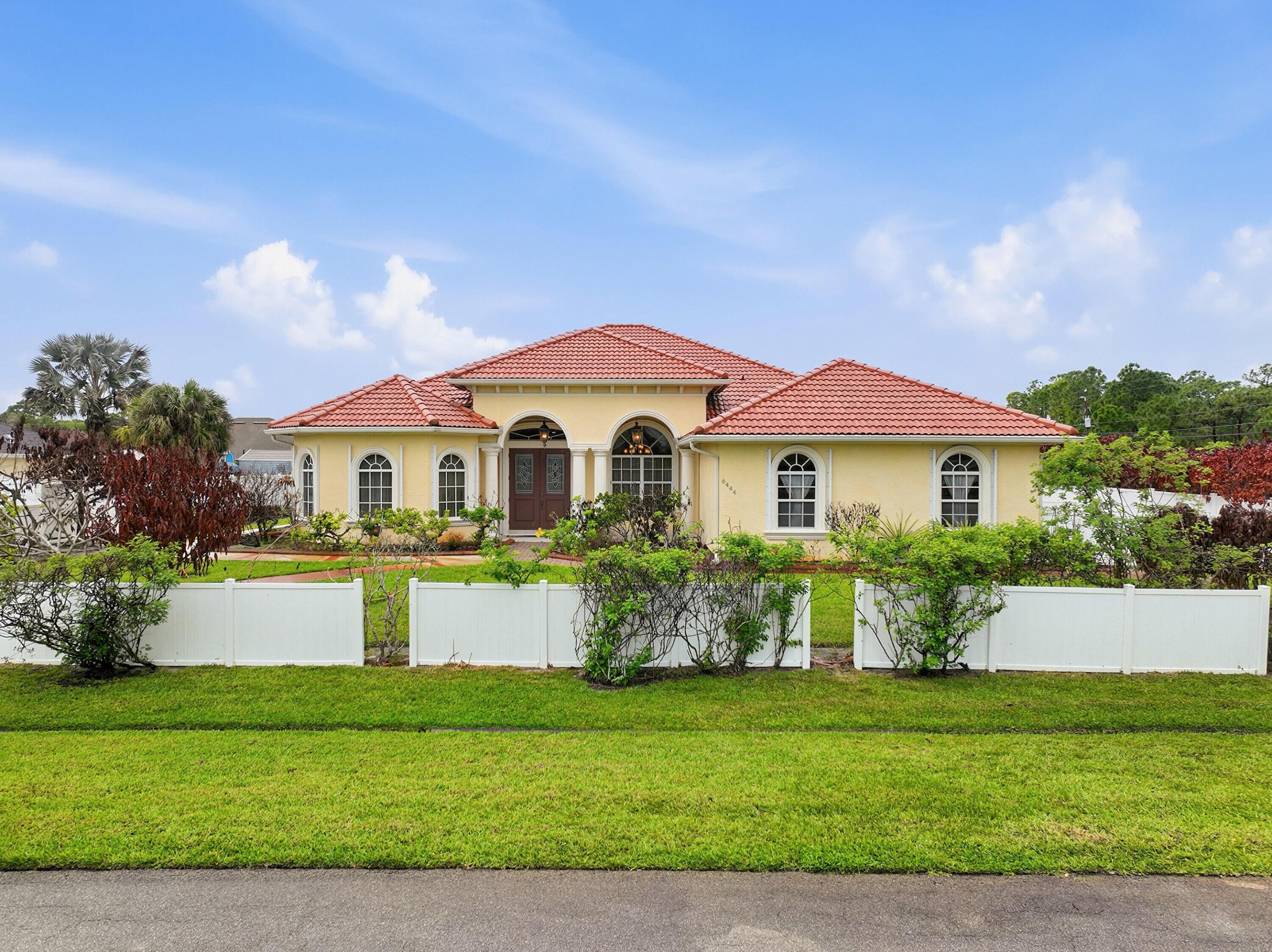 PORT ST LUCIE SECTION 44 - Residential