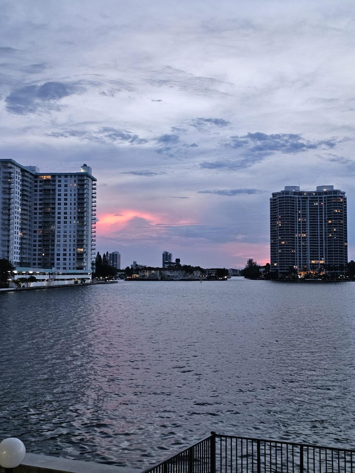 FAIRVIEW HOUSE CONDO - Residential Lease