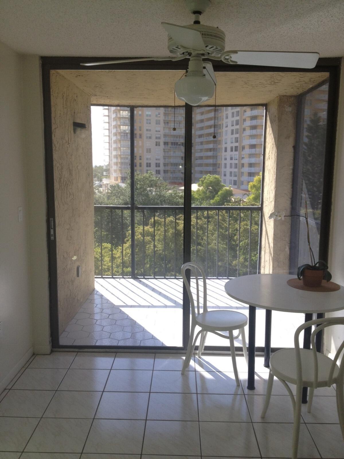 FAIRVIEW HOUSE CONDO - Residential Lease