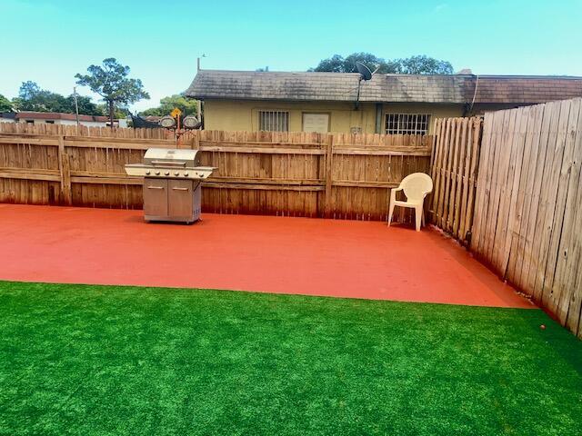 VISTA TOWNHOUSE SEC C - Residential