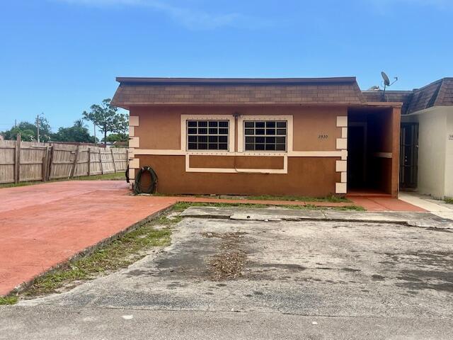 VISTA TOWNHOUSE SEC C - Residential