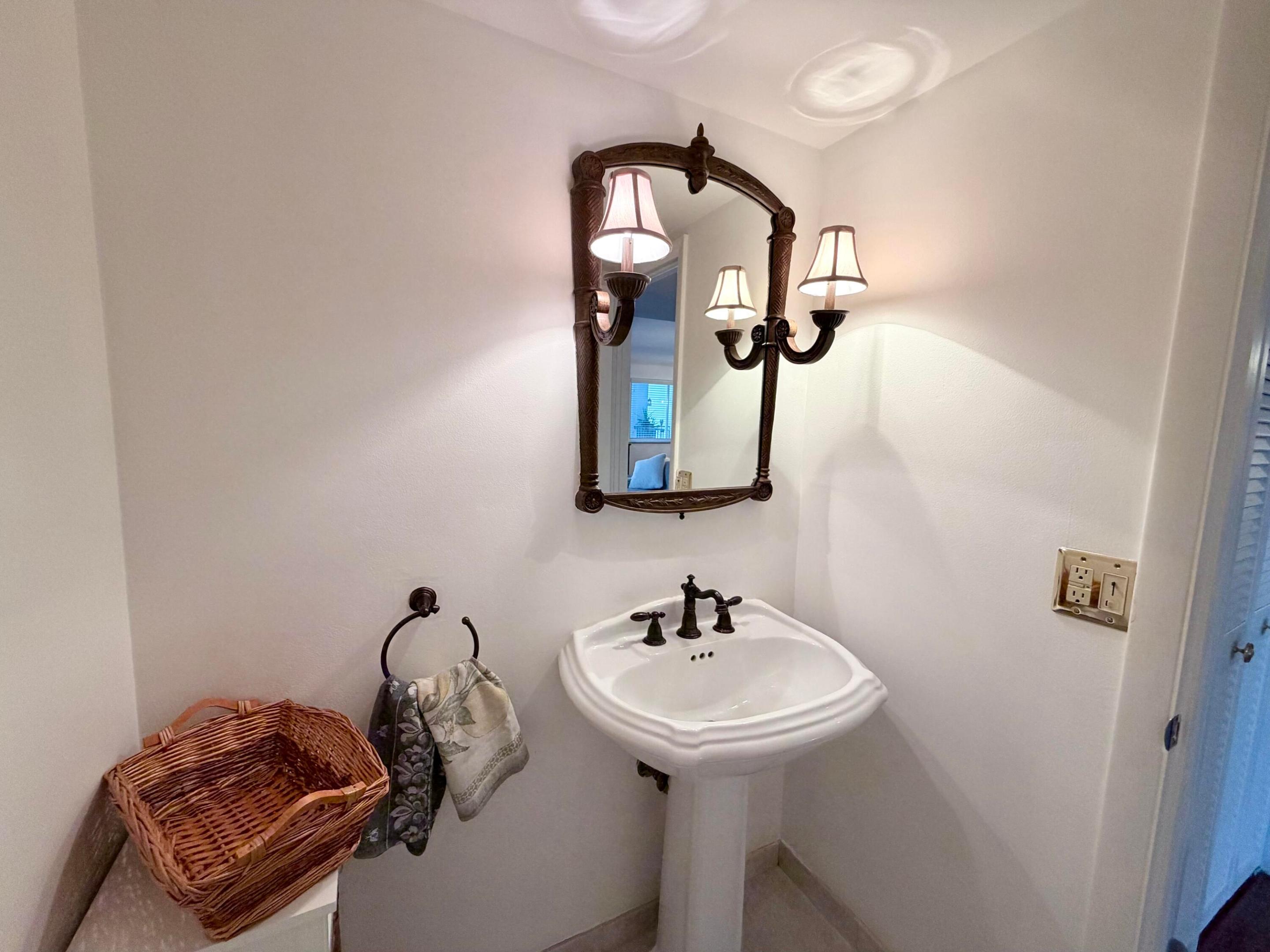 JAMES PLACE CONDO - Residential