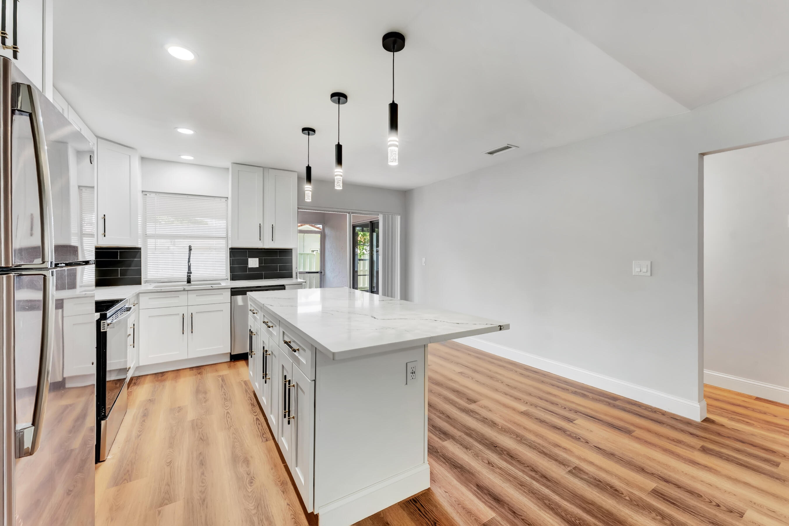 CORAL SPRINGS COUNTRY CLUB WEST - Residential