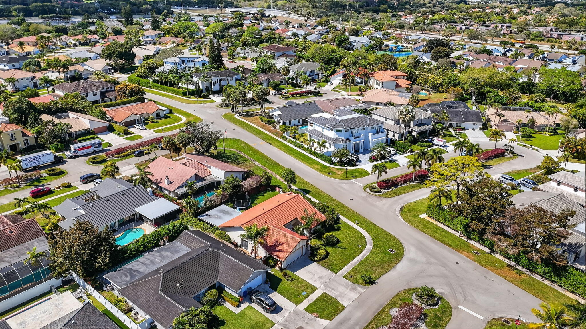 THORNHILL GREEN - Residential