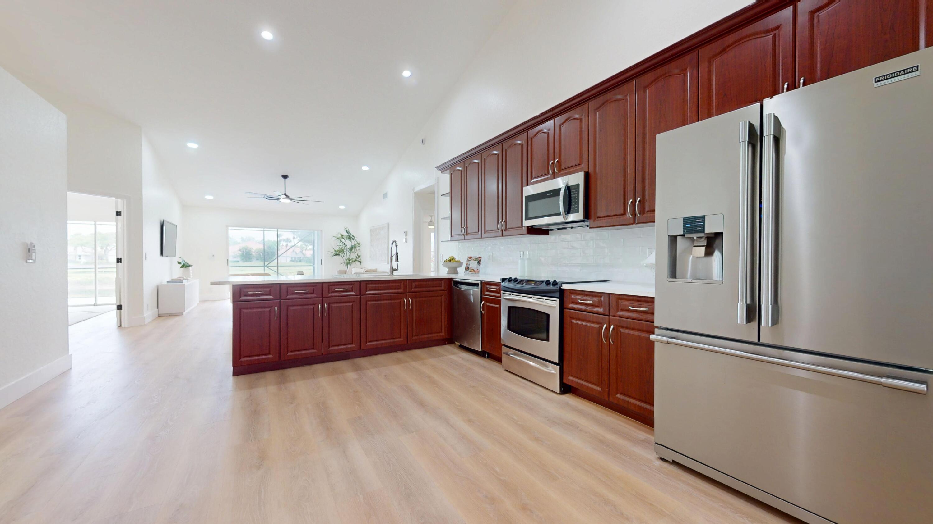 BOCA CHASE 9A - Residential