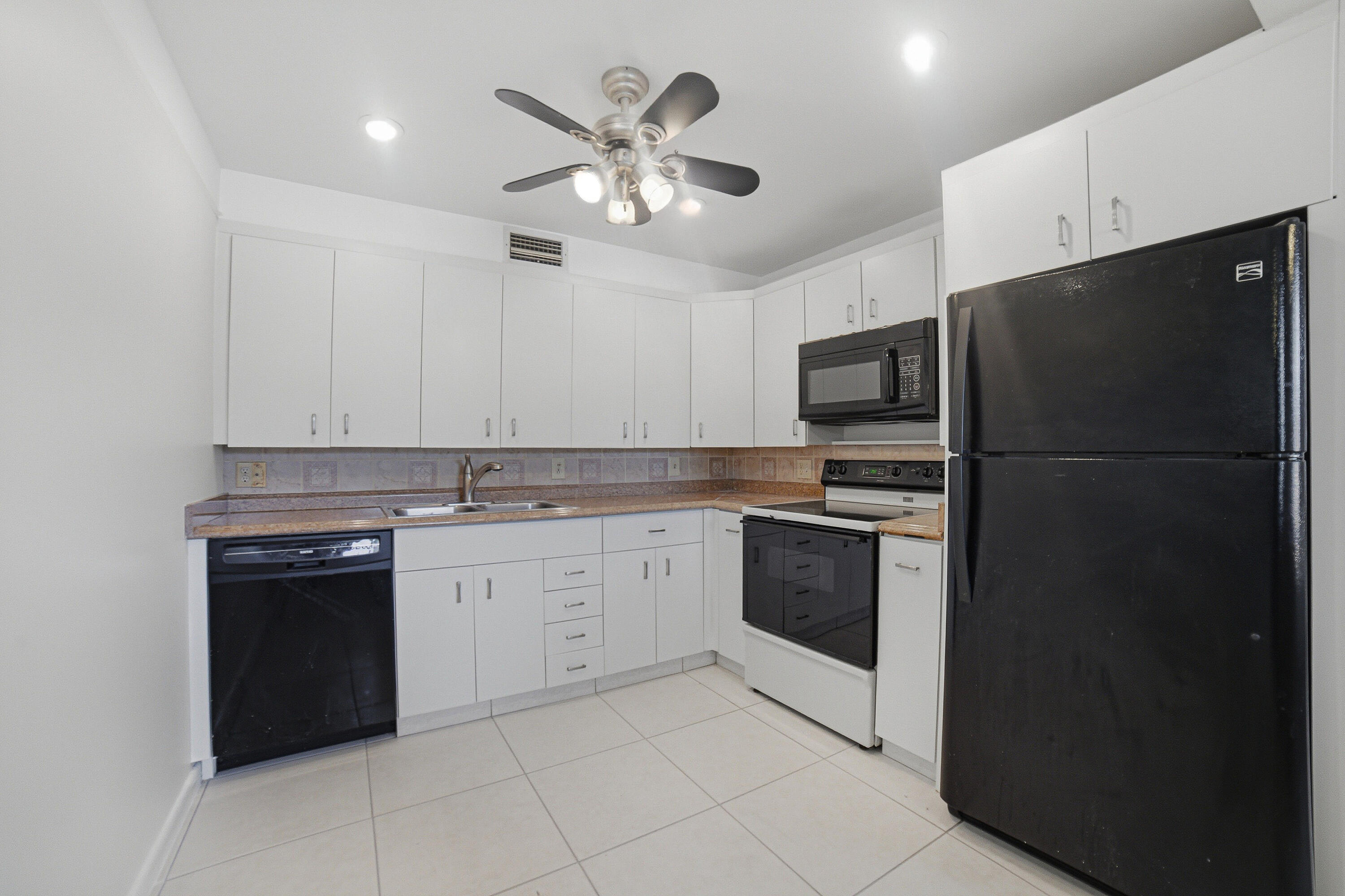 NEWCASTLE AT CENTURY VILLAGE CONDO - Residential Lease