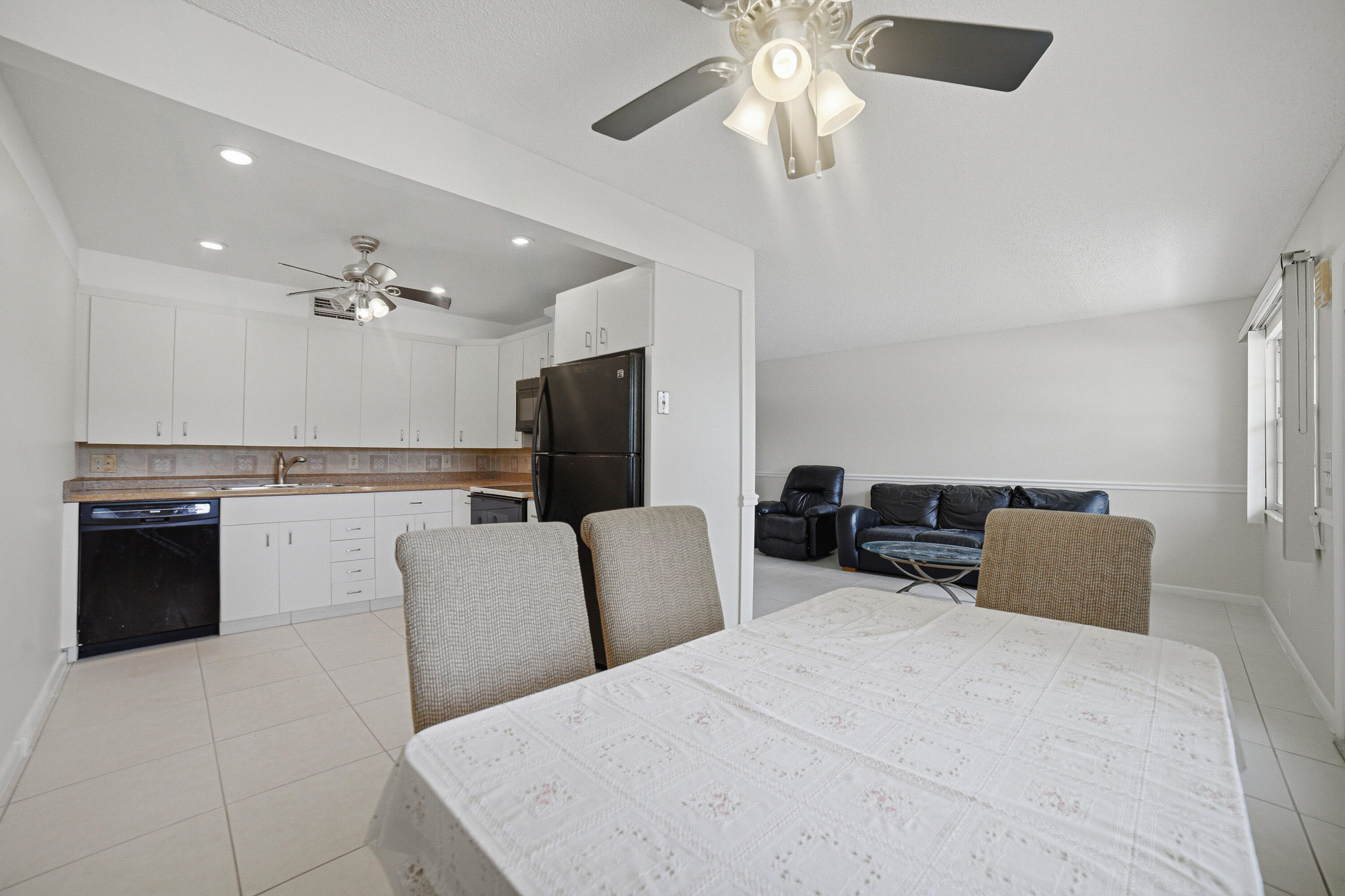 NEWCASTLE AT CENTURY VILLAGE CONDO - Residential Lease