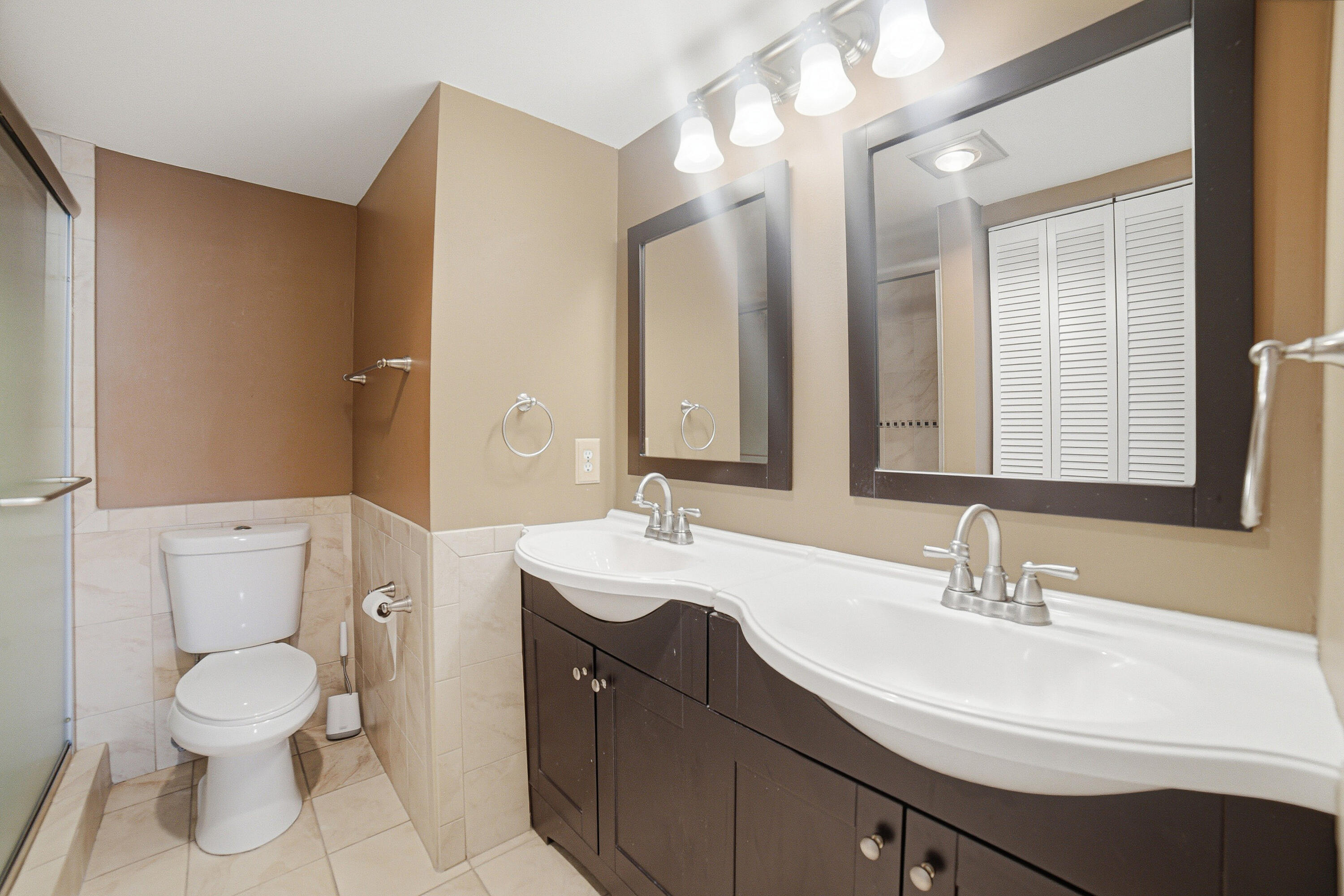 NEWCASTLE AT CENTURY VILLAGE CONDO - Residential Lease
