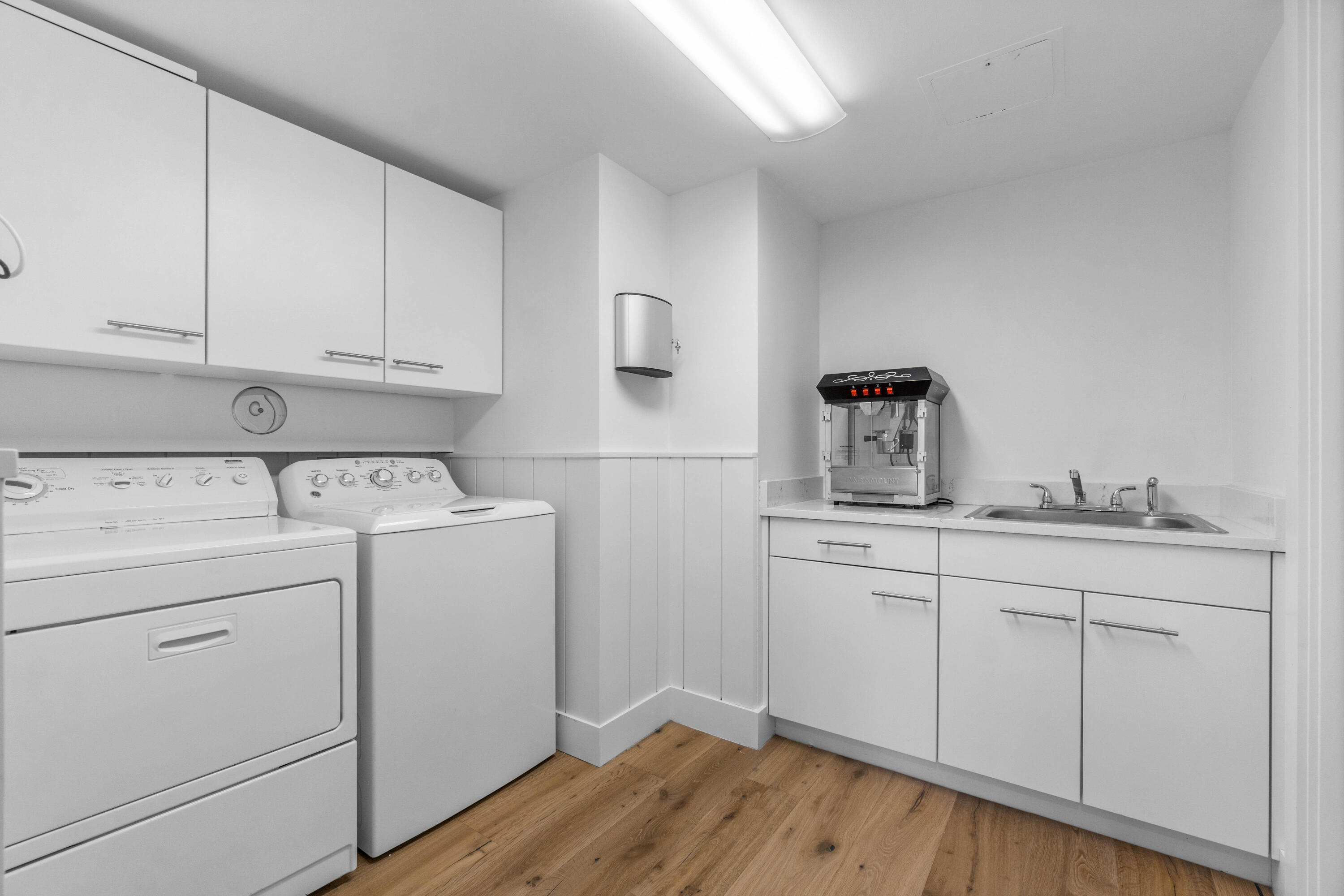 POINTE AT JUPITER YACHT CLUB CONDO - Residential Lease