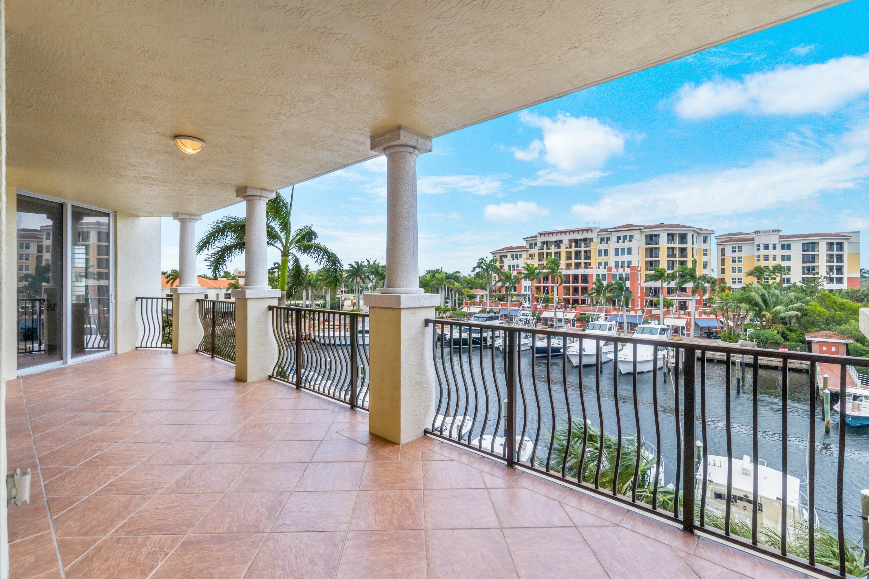 POINTE AT JUPITER YACHT CLUB CONDO - Residential Lease