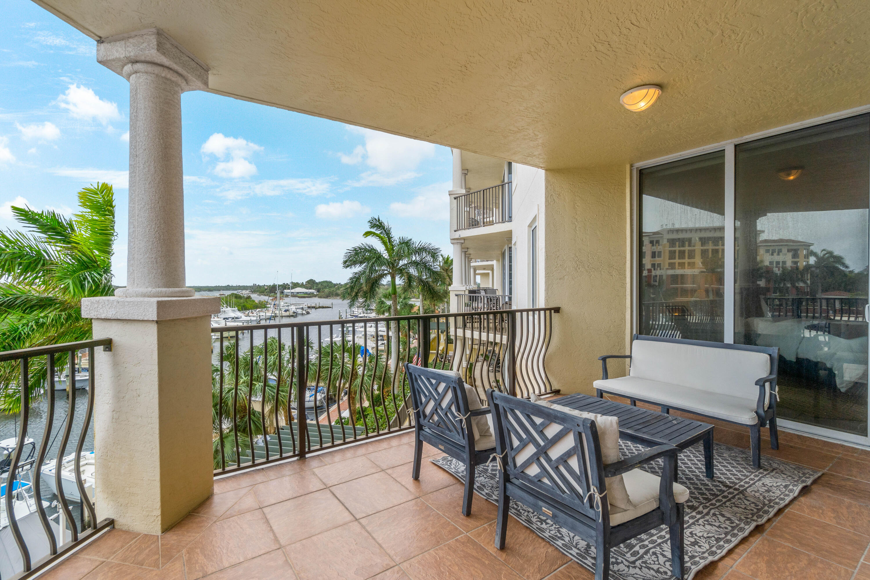 POINTE AT JUPITER YACHT CLUB CONDO - Residential Lease