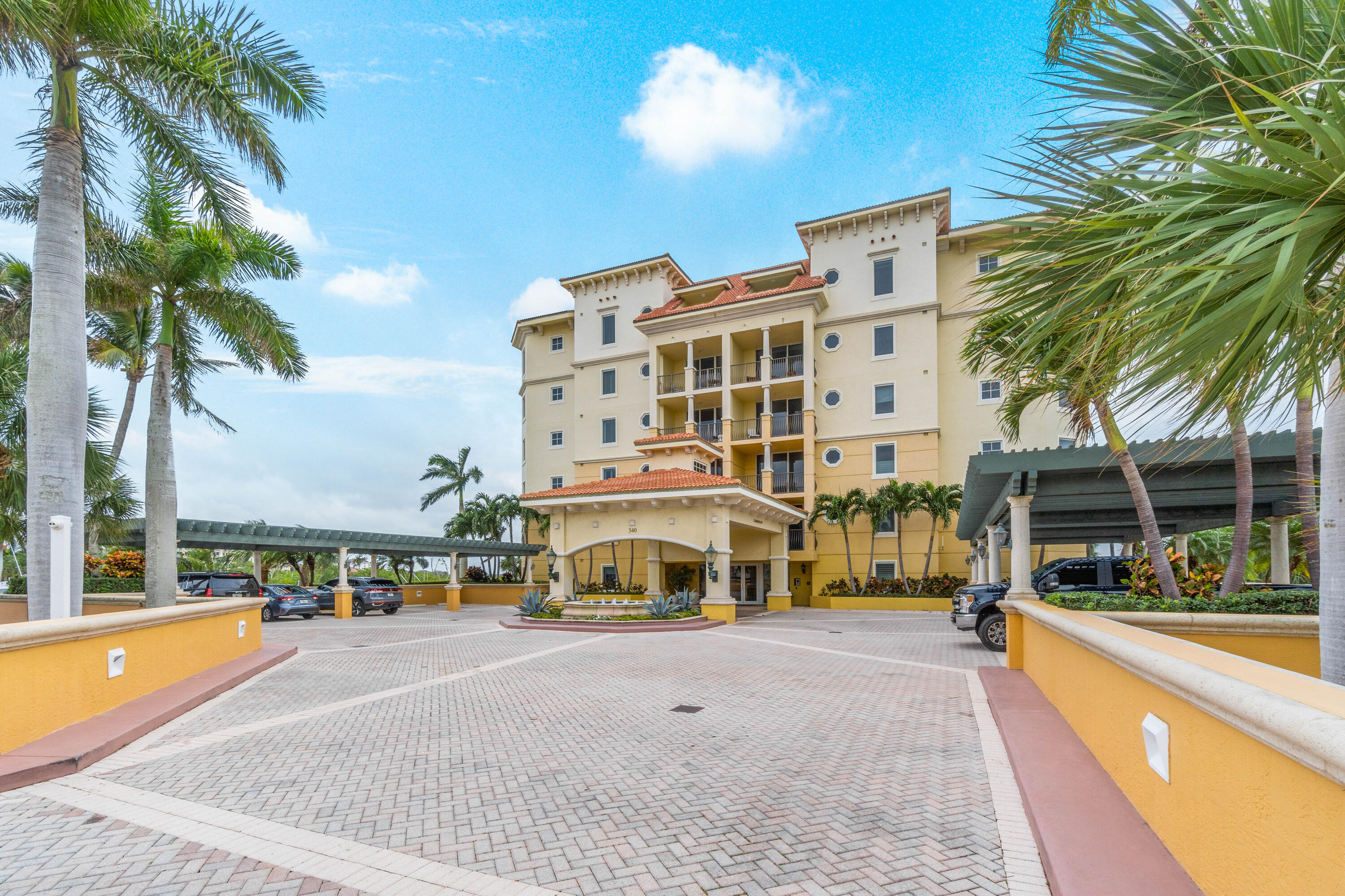 POINTE AT JUPITER YACHT CLUB CONDO - Residential Lease