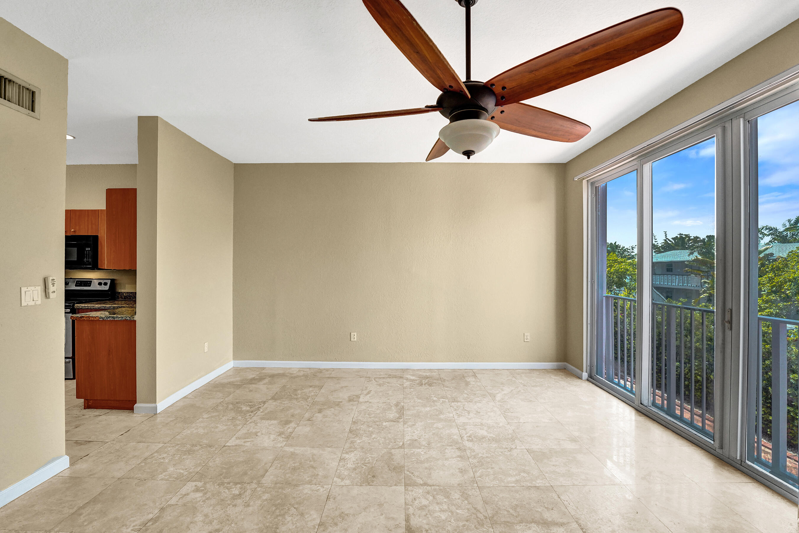 HIGHLAND ESTATES - Residential